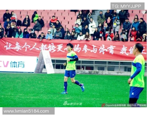 韩国足球明星意外失利引发热议背后的故事与影响分析