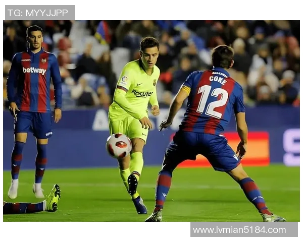 足球明星在赛场上流血拼搏展现无畏精神与不屈斗志的传奇故事