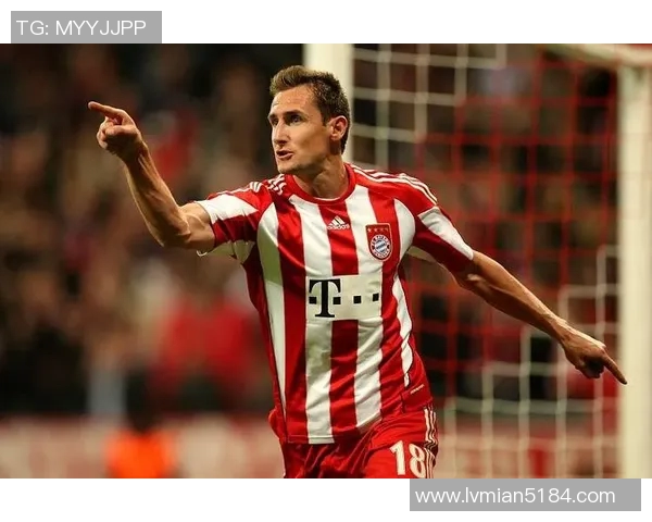 足球界的传奇人物被称为上帝的明星是谁揭秘他的辉煌成就与影响力 足球界的传奇人物被称为上帝的明星是谁揭秘他的辉煌成就与影响力