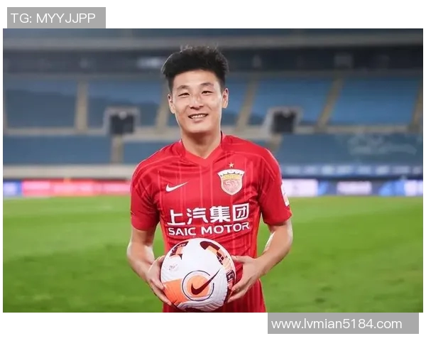 足球明星高清照片的拍摄技巧与参数设置详解